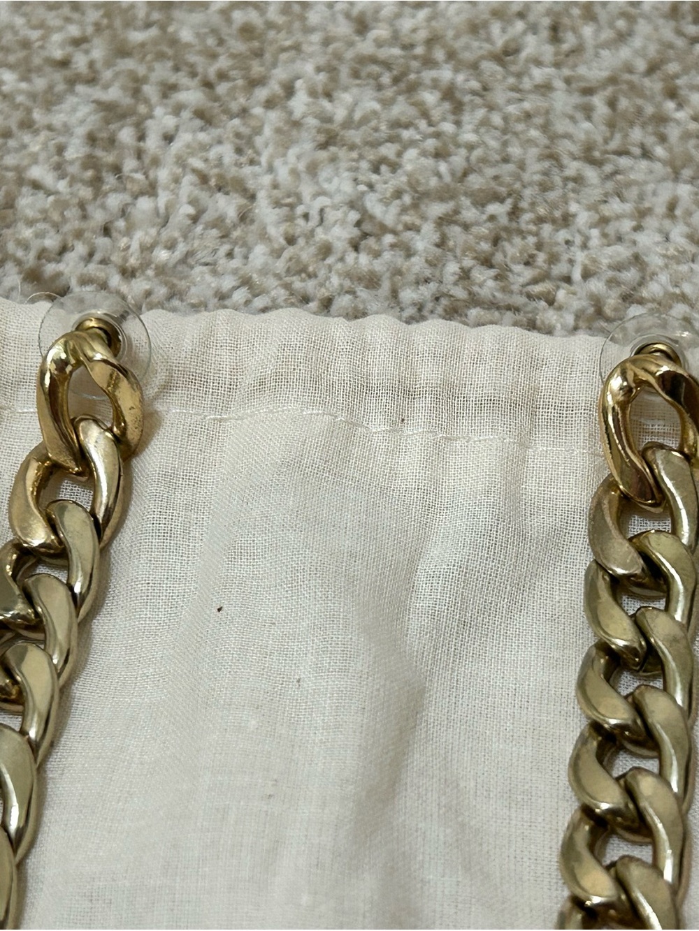 NEVER WORN Gold Tone Chunky Chain Drop Earrings - Picture 3 of 5
